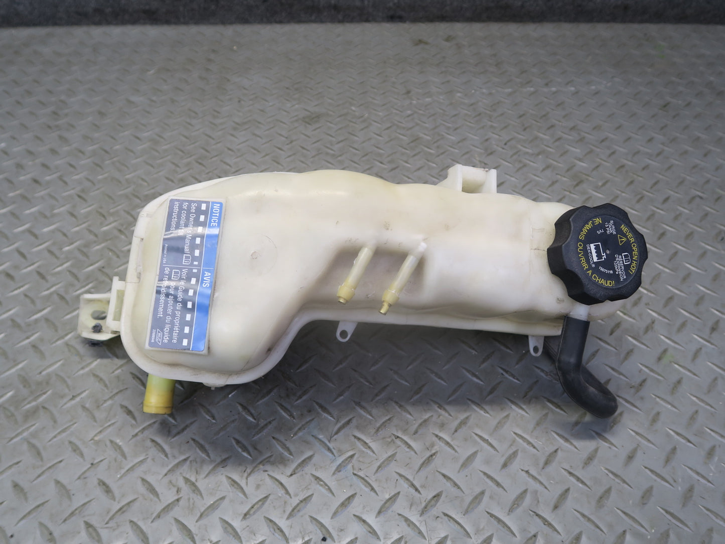 03-06 Chevrolet SSR Engine Coolant Expansion Overflow Reservoir Tank Bottle OEM