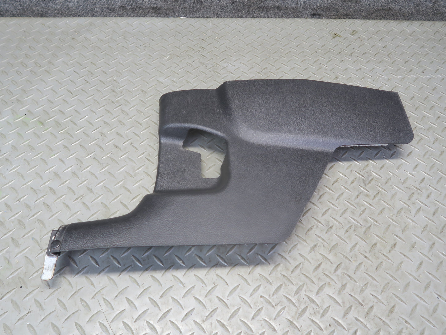 03-06 Chevrolet SSR Set of 2 Front Left & Right Kick Trim Panel Black OEM