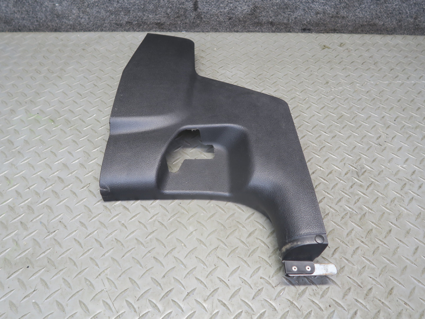 03-06 Chevrolet SSR Set of 2 Front Left & Right Kick Trim Panel Black OEM