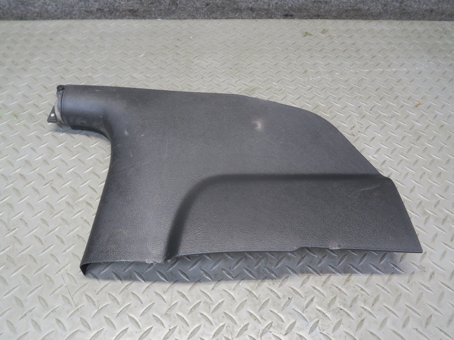 03-06 Chevrolet SSR Set of 2 Front Left & Right Kick Trim Panel Black OEM