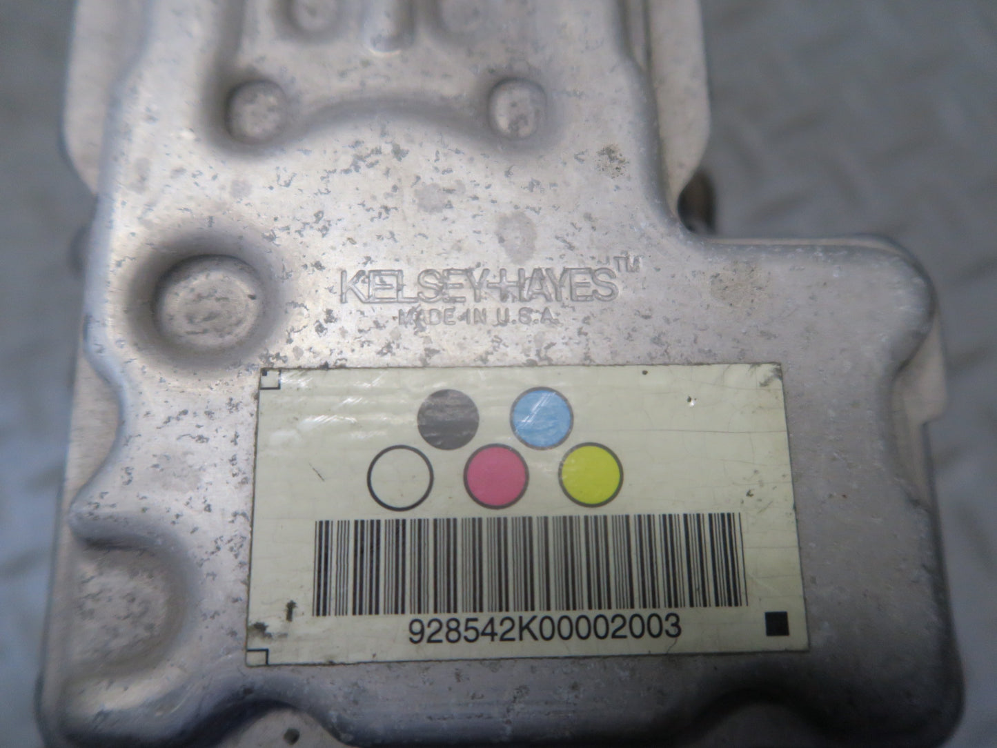 03-04 Chevrolet SSR A/T Anti Lock ABS Brake Pump Module w Bracket 13451136 OEM