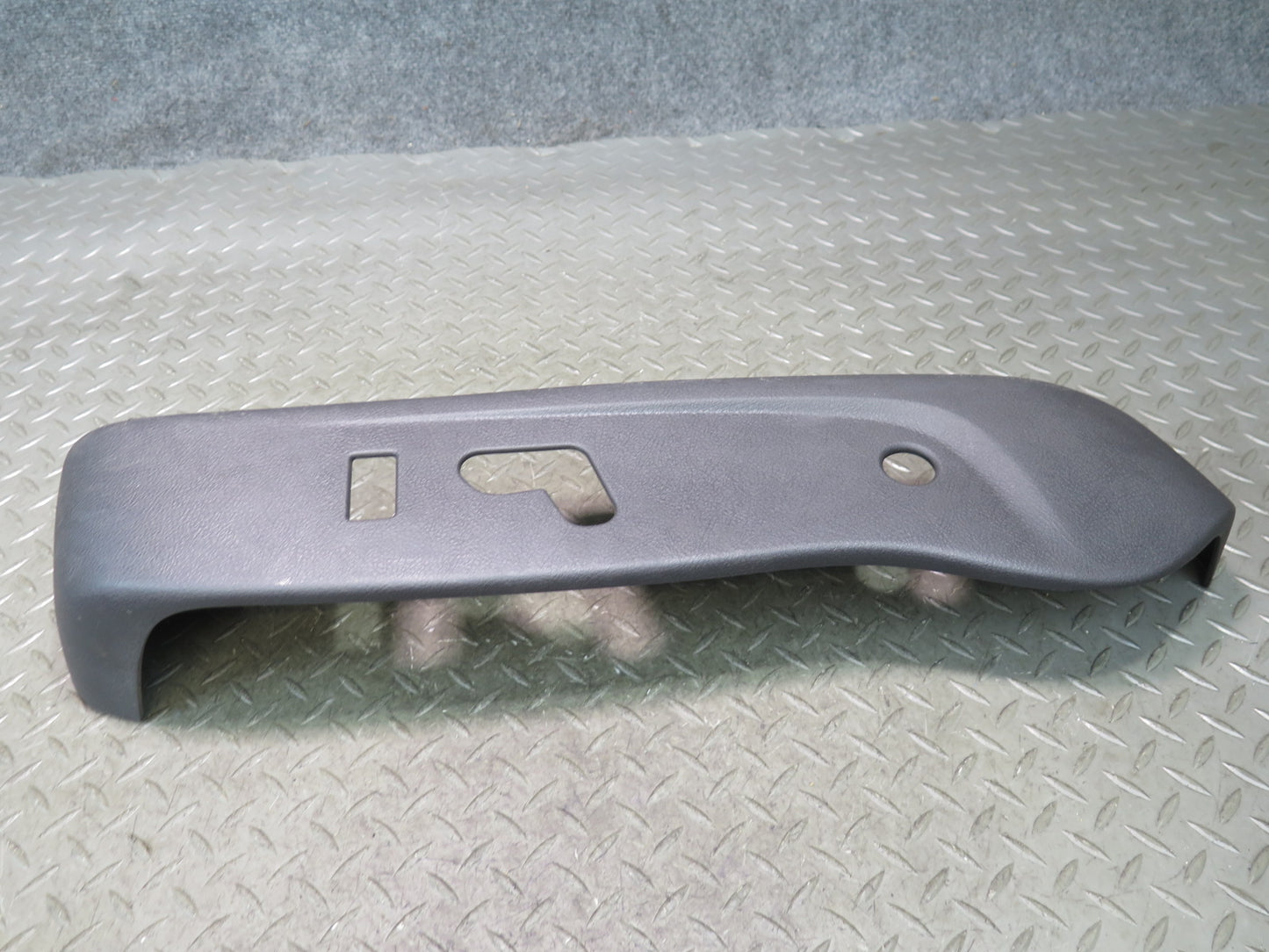 03-06 Chevrolet SSR Set of 2 Front Right Seat Trim Cover Panel Black OEM