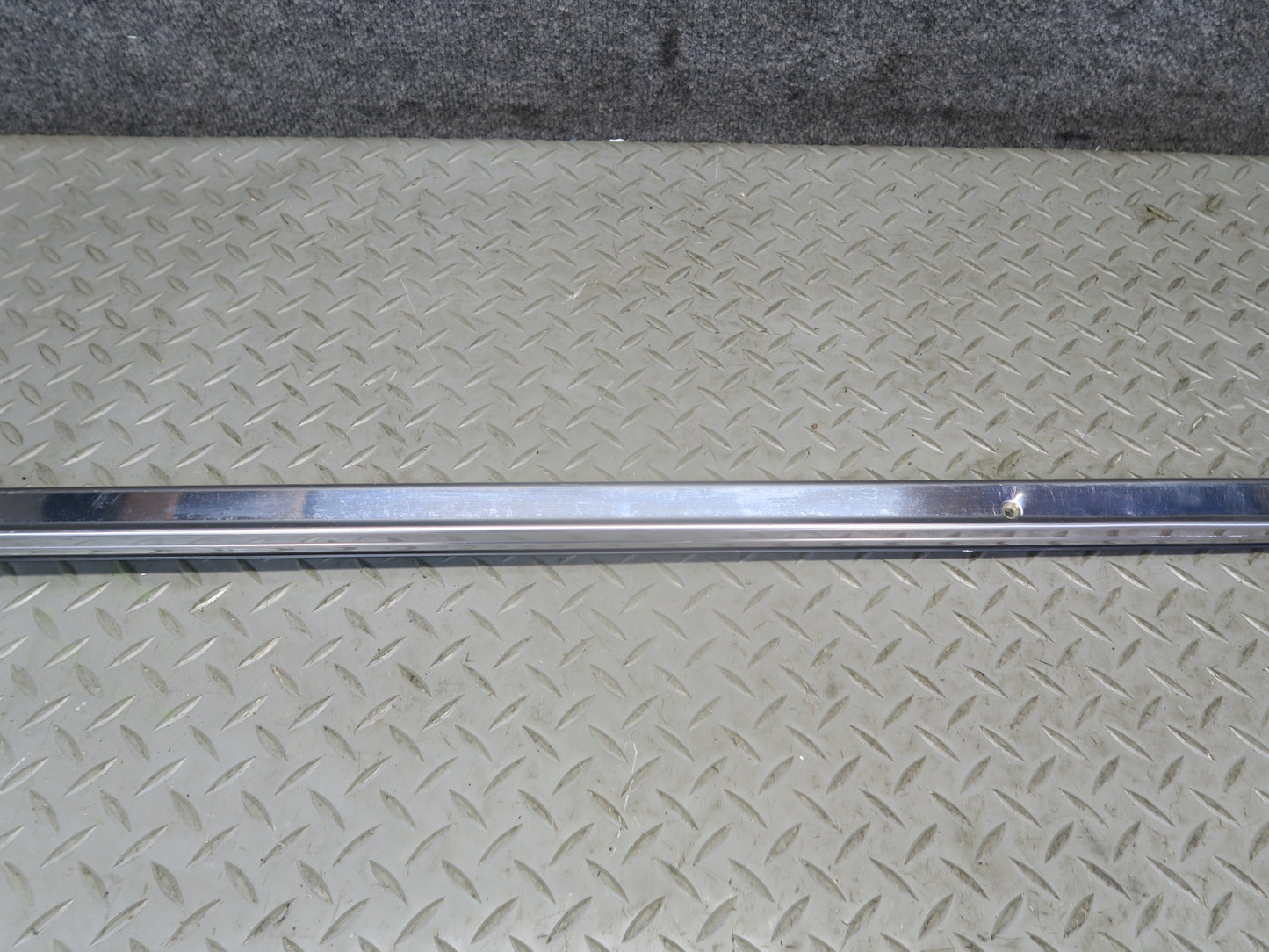 84-88 Toyota Cressida MX73 Sedan Left Side Skirt Rocker Panel Molding Chrome OEM