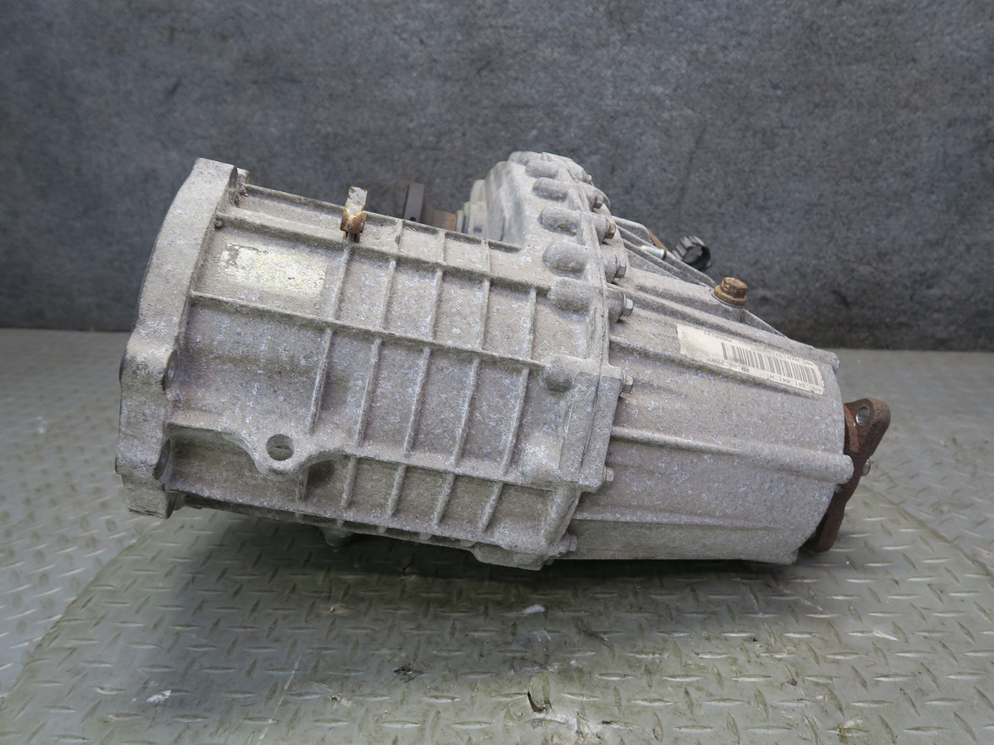 2008-2010 Porsche Cayenne 957 Turbo A/T Transfer Case Box 0AD341041H 102k Miles