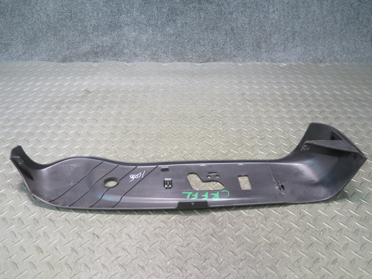 03-06 Chevrolet SSR Set of 2 Front Left Seat Trim Cover Panel Black OEM