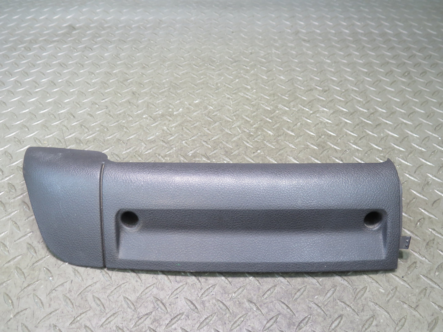 03-06 Chevrolet SSR Set of 2 Front Left Seat Trim Cover Panel Black OEM
