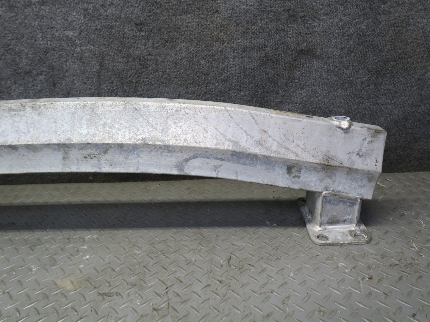 2008-2010 Porsche Cayenne 957 Rear Bumper Impact Reinforcement Bar