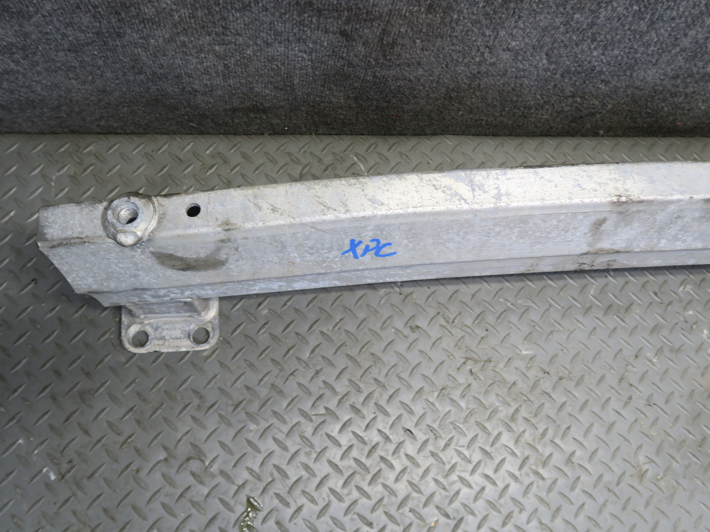 2008-2010 Porsche Cayenne 957 Rear Bumper Impact Reinforcement Bar