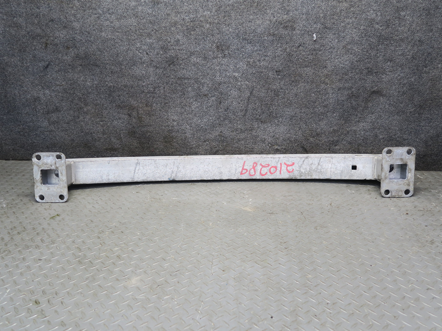 2008-2010 Porsche Cayenne 957 Rear Bumper Impact Reinforcement Bar