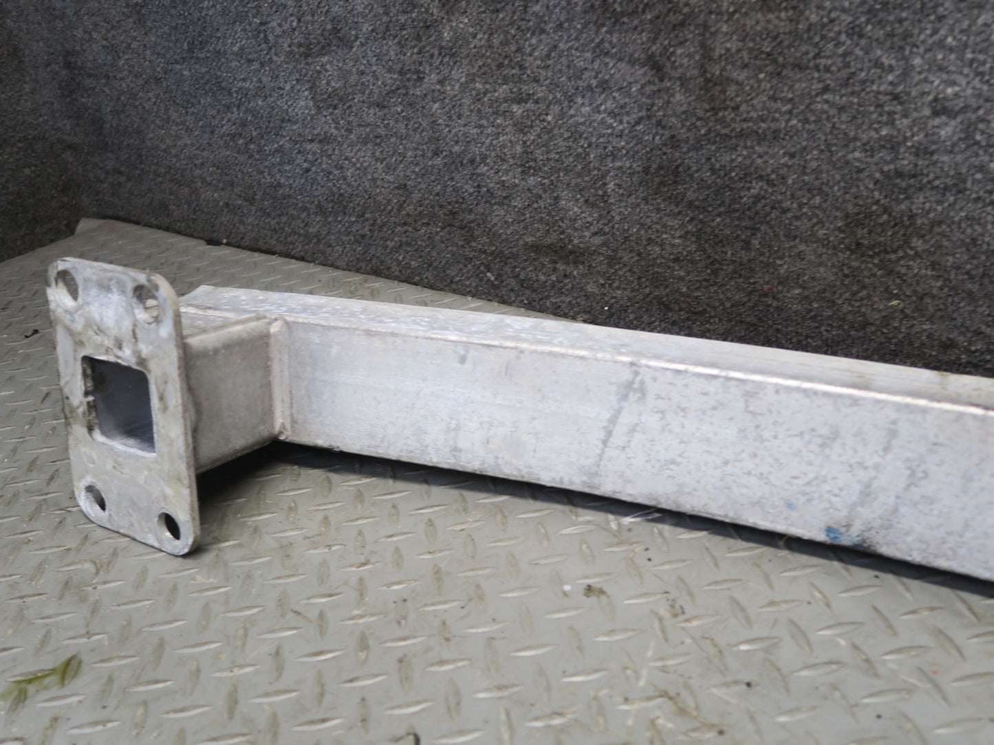 2008-2010 Porsche Cayenne 957 Rear Bumper Impact Reinforcement Bar