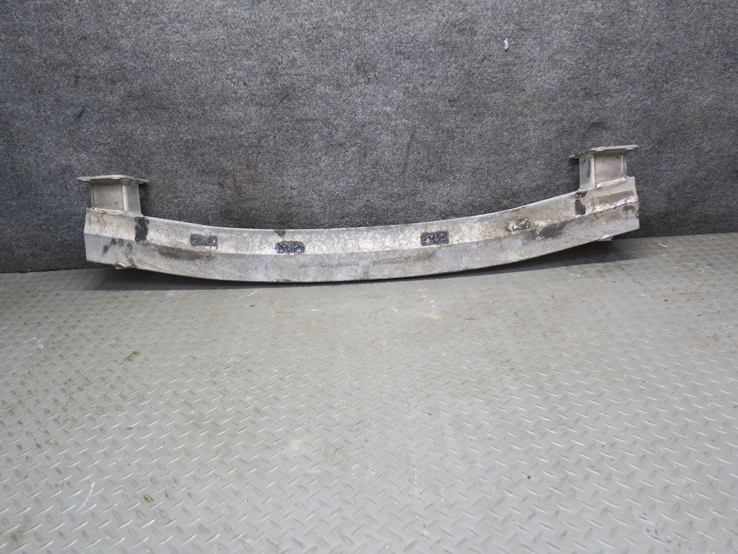 2008-2010 Porsche Cayenne 957 Rear Bumper Impact Reinforcement Bar
