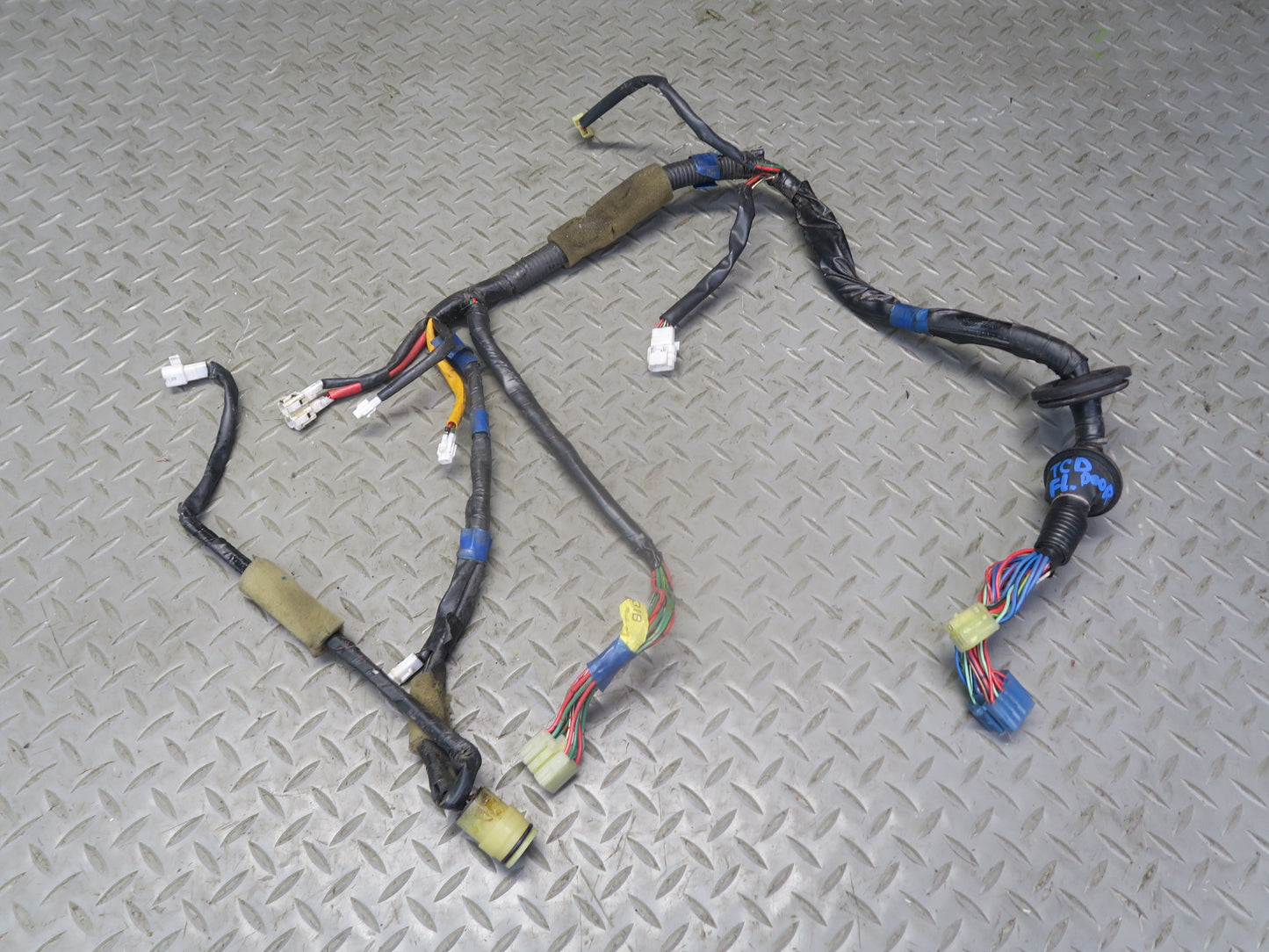 85-86 Toyota Cressida MX73 Sedan Front Left Door Wire Wiring Harness OEM
