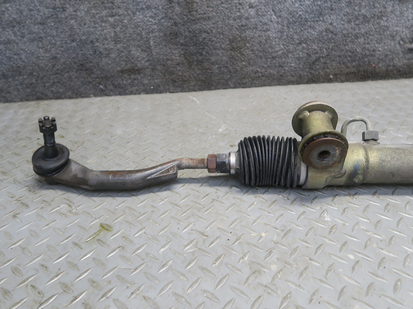 03-06 Chevrolet SSR Power Steering Gear Rack & Pinion 26068414 OEM