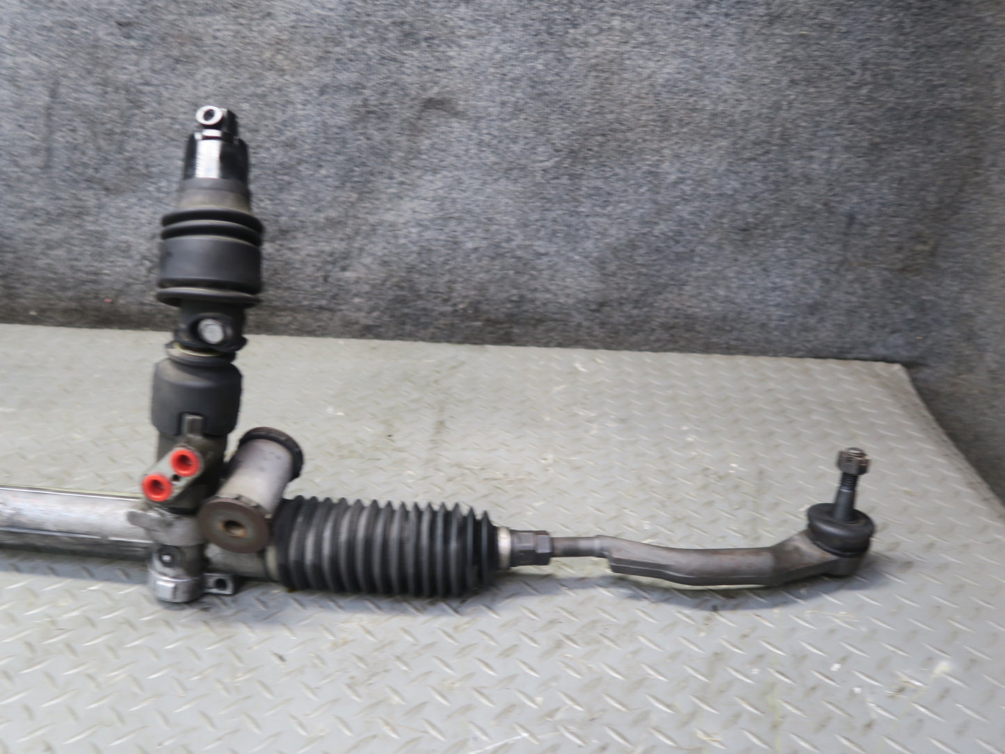 03-06 Chevrolet SSR Power Steering Gear Rack & Pinion 26068414 OEM