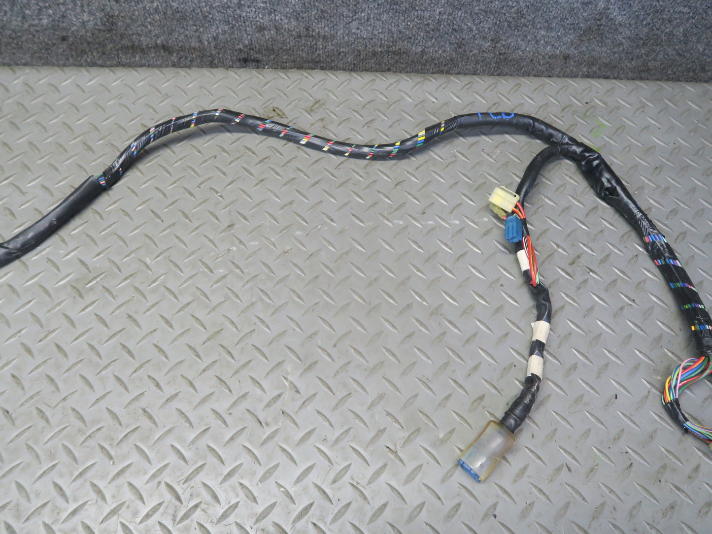 85-86 Toyota Cressida MX73 Sedan Interior Right Floor Wire Wiring Harness OEM