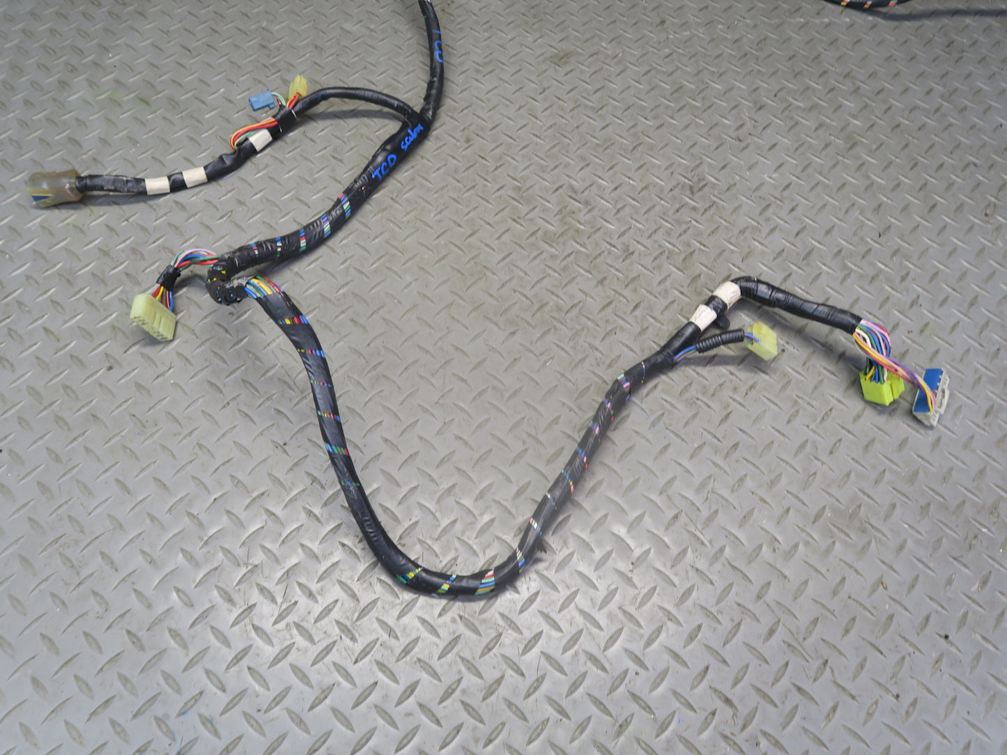 85-86 Toyota Cressida MX73 Sedan Interior Right Floor Wire Wiring Harness OEM