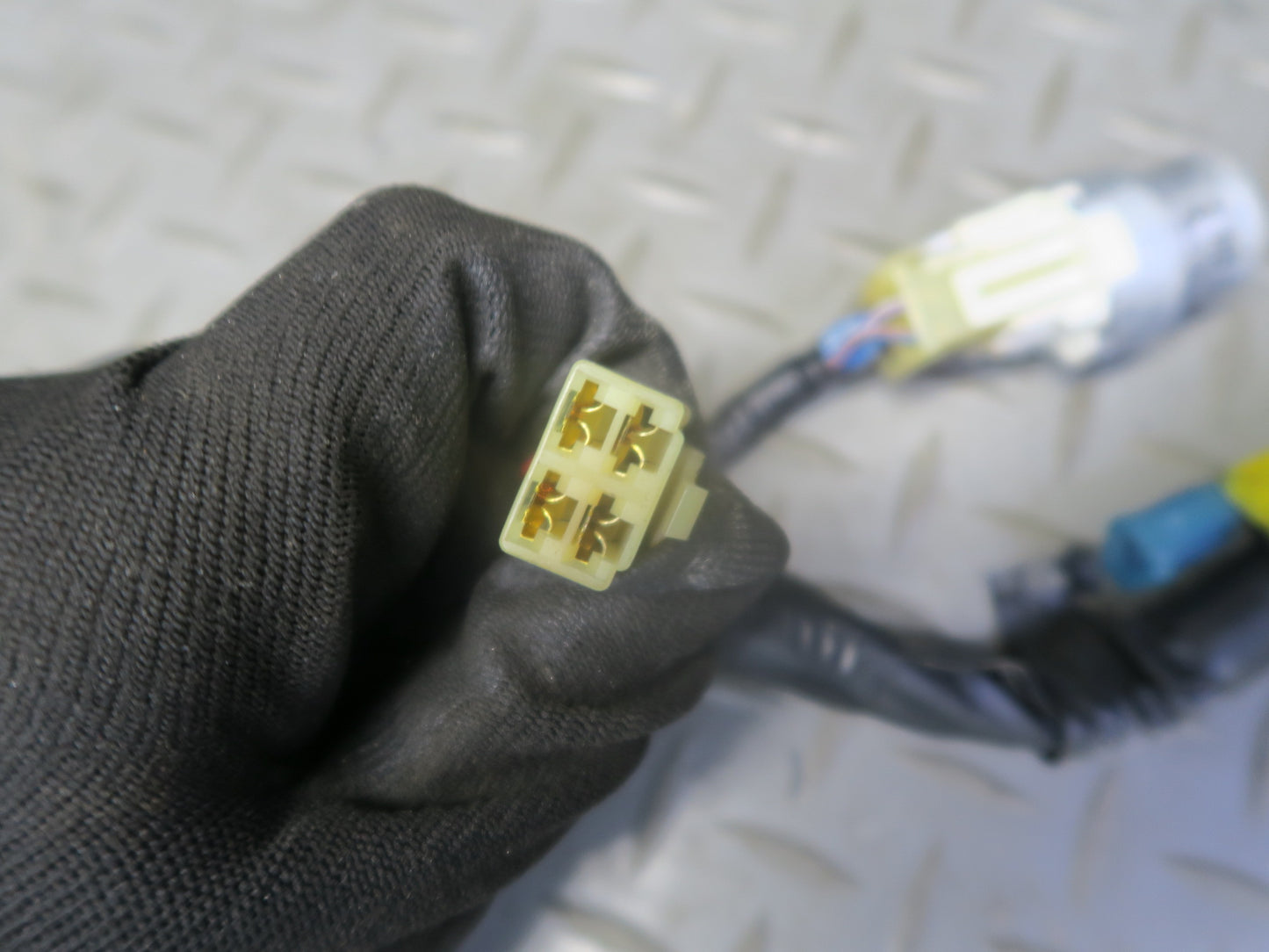 85-86 Toyota Cressida MX73 Under Dash Wire Wiring Harness OEM