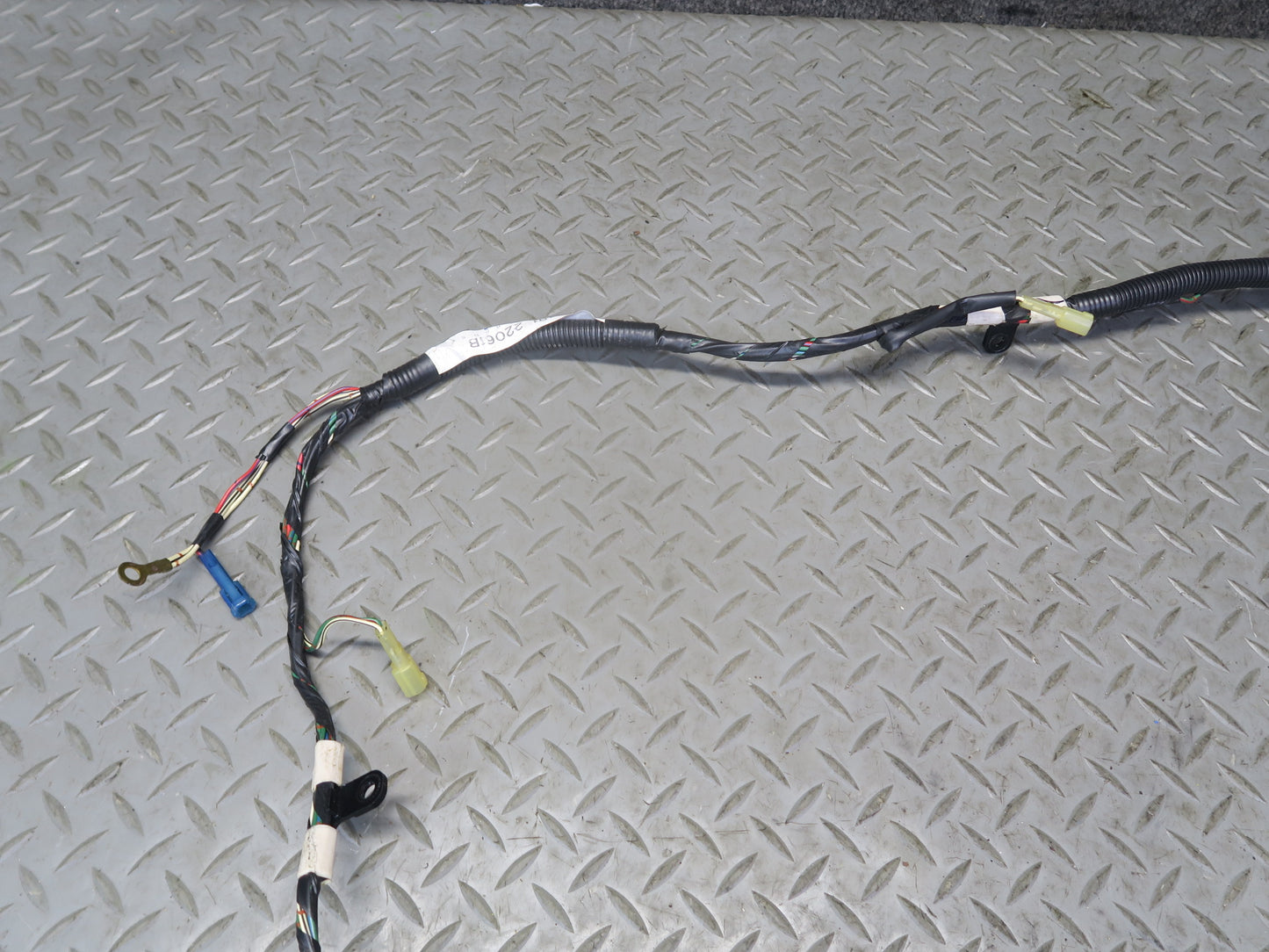 85-86 Toyota Cressida MX73 Sedan Rear Trunk Wire Wiring Harness 82181-22061 OEM