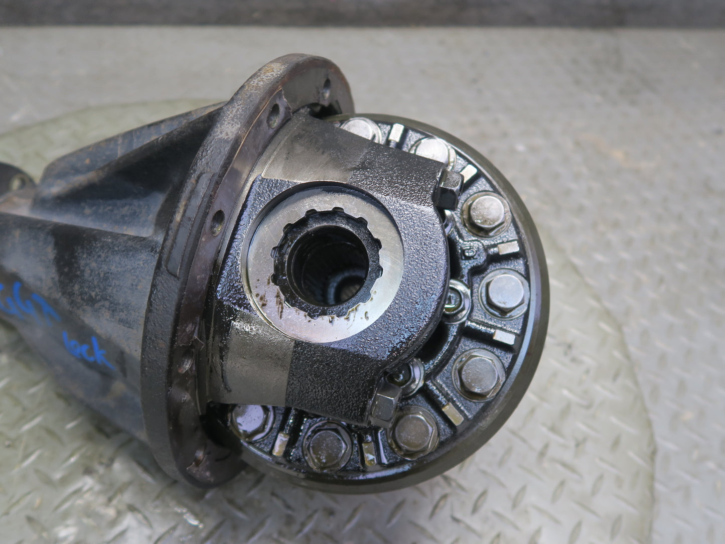 2010-2023 Lexus URJ150L GX460 4WD Rear Axle LSD Differential Carrier 3.91 Ratio