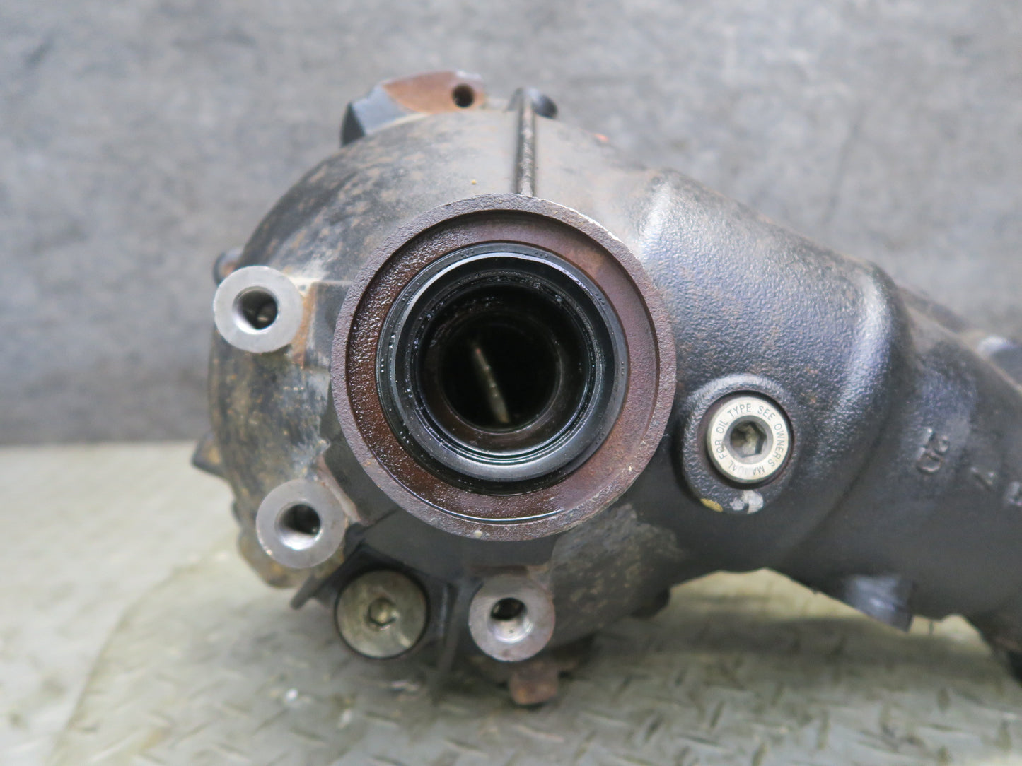 2010-2023 Lexus URJ150L GX460 4WD Front Axle Differential Carrier 3.91 Ratio