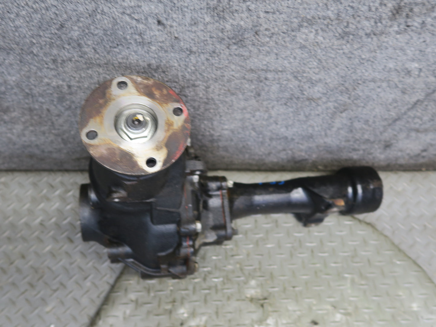 2010-2023 Lexus URJ150L GX460 4WD Front Axle Differential Carrier 3.91 Ratio