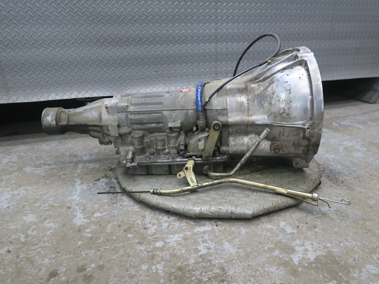 85-86 Toyota Cressida A43DE 03-71LE A/T Automatic Transmission 45K Miles OEM