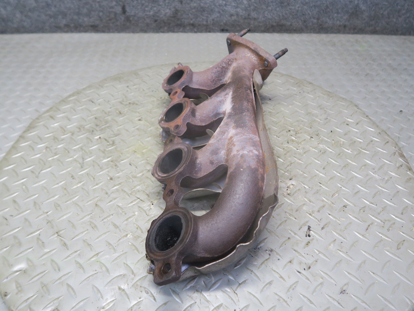 03-04 Chevrolet SSR V8 5.3L LM4 Left & Right Exhaust Manifold Header Set 49K OEM