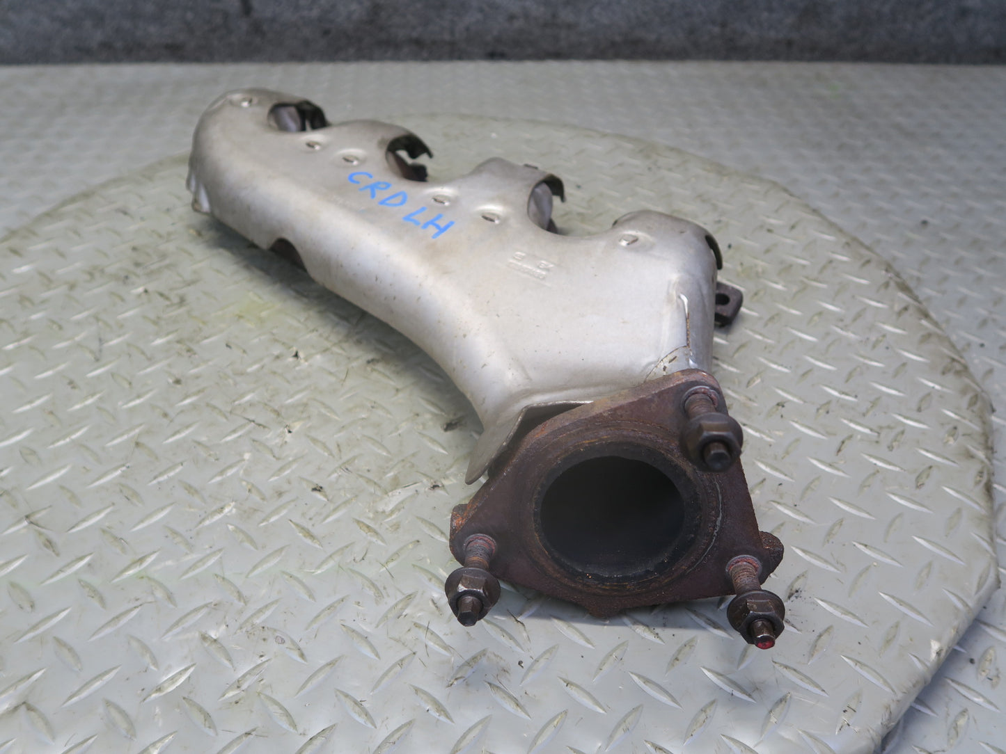 03-04 Chevrolet SSR V8 5.3L LM4 Left & Right Exhaust Manifold Header Set 49K OEM