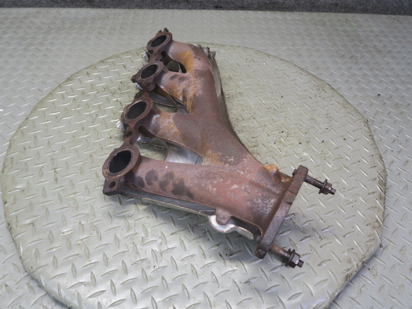 03-04 Chevrolet SSR V8 5.3L LM4 Left & Right Exhaust Manifold Header Set 49K OEM