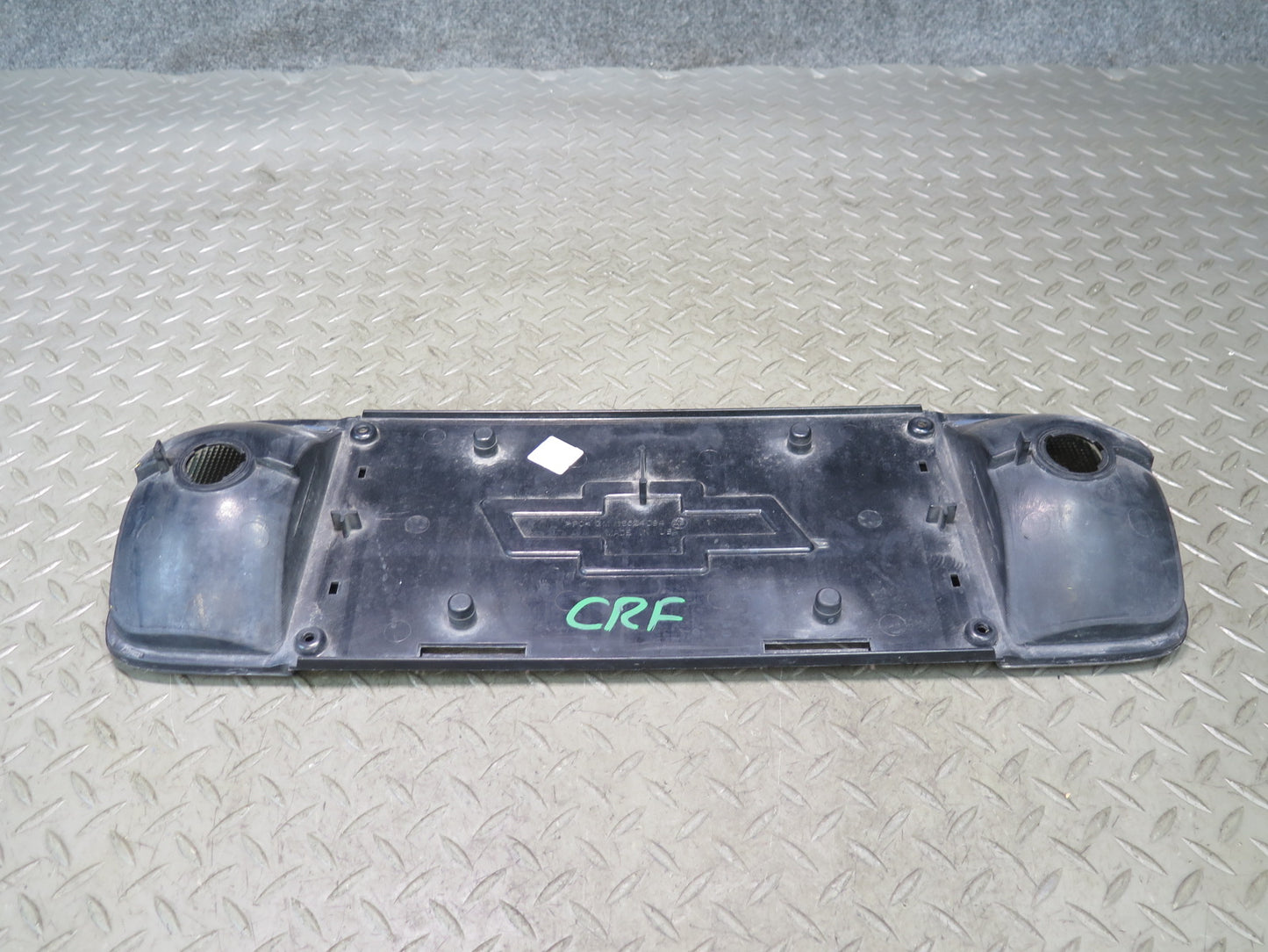 03-06 Chevrolet SSR Rear Reverse Light License Plate Holder 16524094 OEM