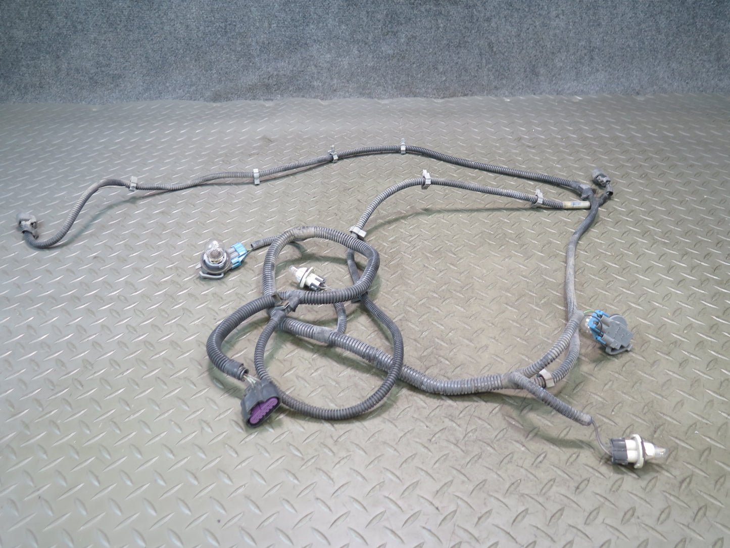 03-06 Chevrolet SSR Rear Bumper Wire Wiring Harness OEM
