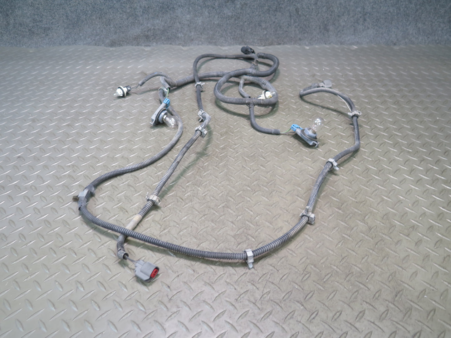03-06 Chevrolet SSR Rear Bumper Wire Wiring Harness OEM