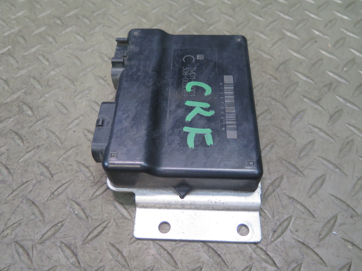 03-04 Chevrolet SSR 5.3L Throttle Actuator Control Module 12573061 OEM