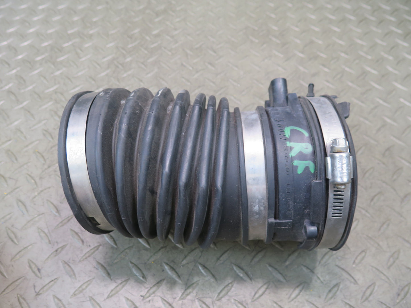 03-04 Chevrolet SSR Air Intake Mass Air Flow Meter MAF Sensor w Duct Assy OEM
