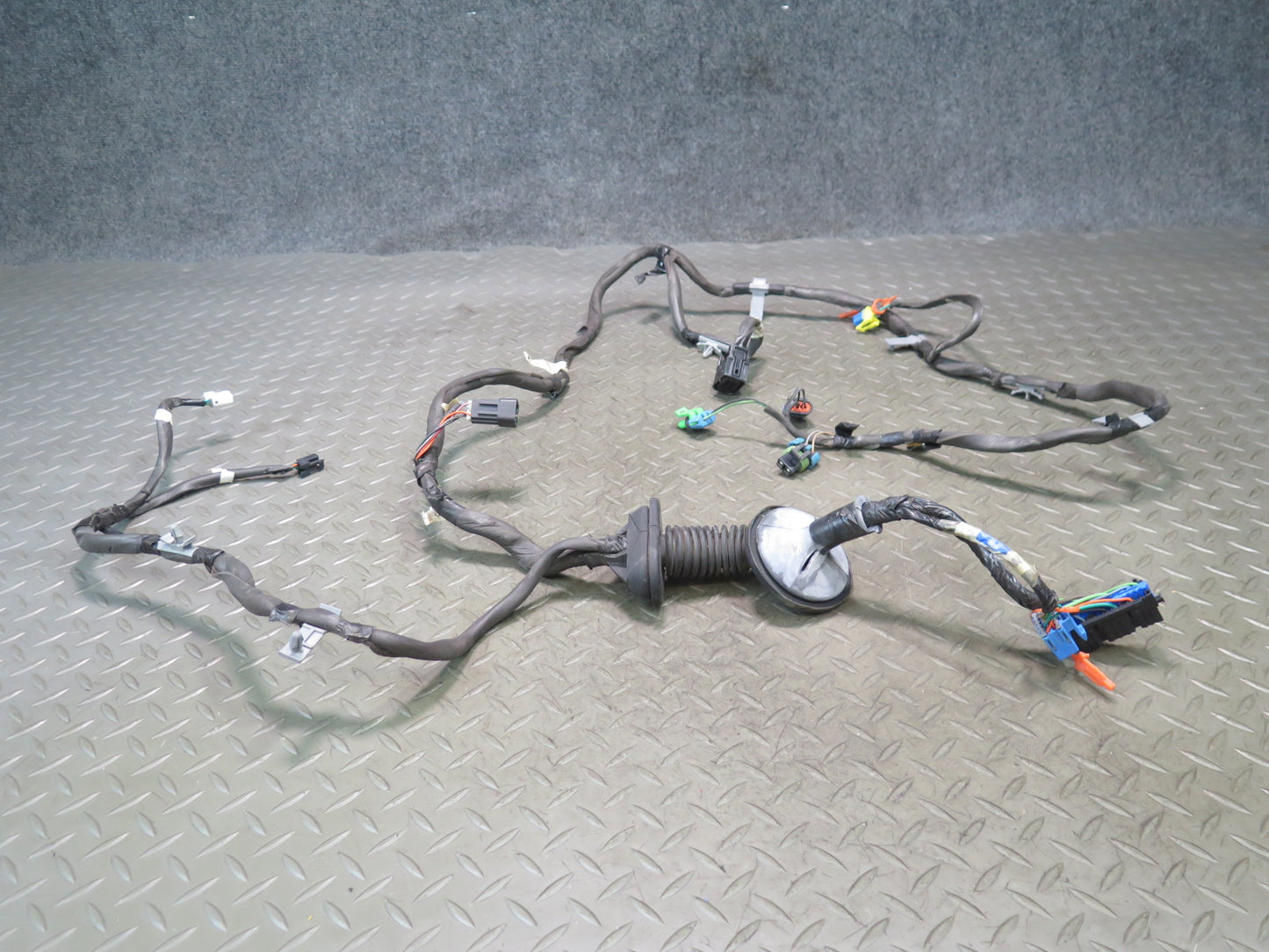 03-06 Chevrolet SSR Right Passenger Door Wire Wiring Harness OEM
