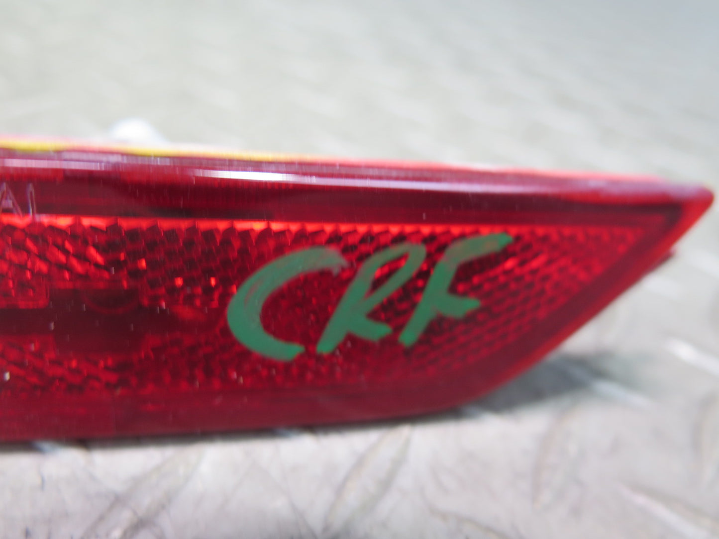 03-06 Chevrolet SSR Set of Rear Right & Left Bumper Side Marker Light Lamp OEM