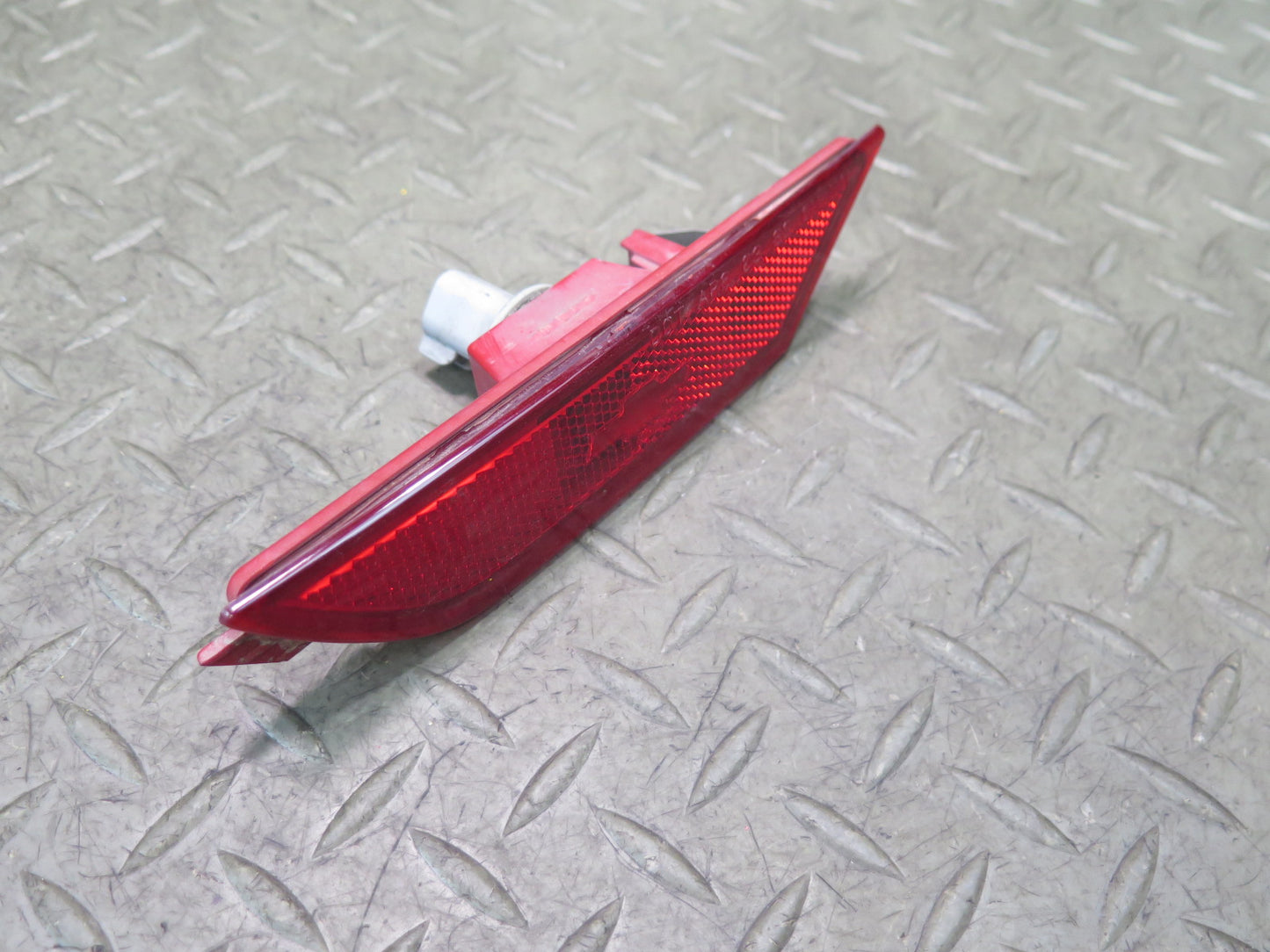 03-06 Chevrolet SSR Set of Rear Right & Left Bumper Side Marker Light Lamp OEM