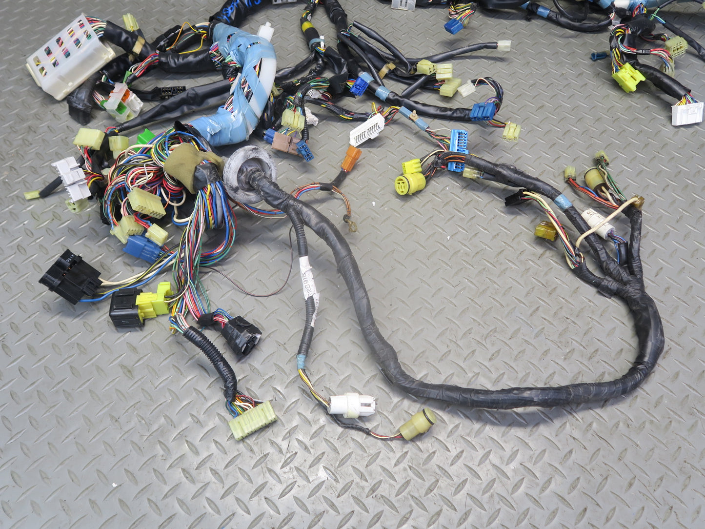 85-86 Toyota Cressida MX73 Instrument Panel Under Dash Wire Wiring Harness OEM