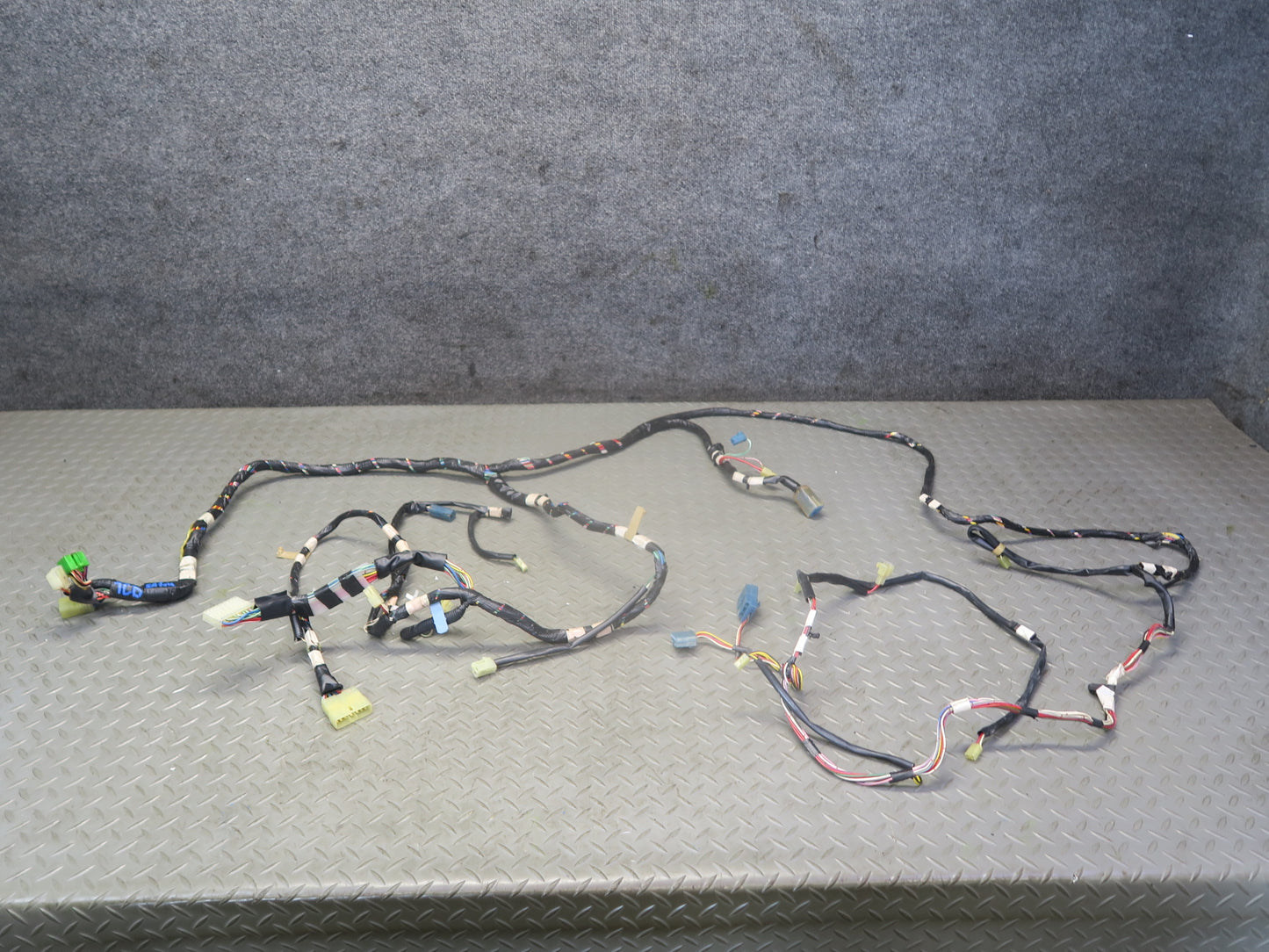 85-86 Toyota Cressida MX73 Sedan Left Interior Floor Wire Wiring Harness OEM