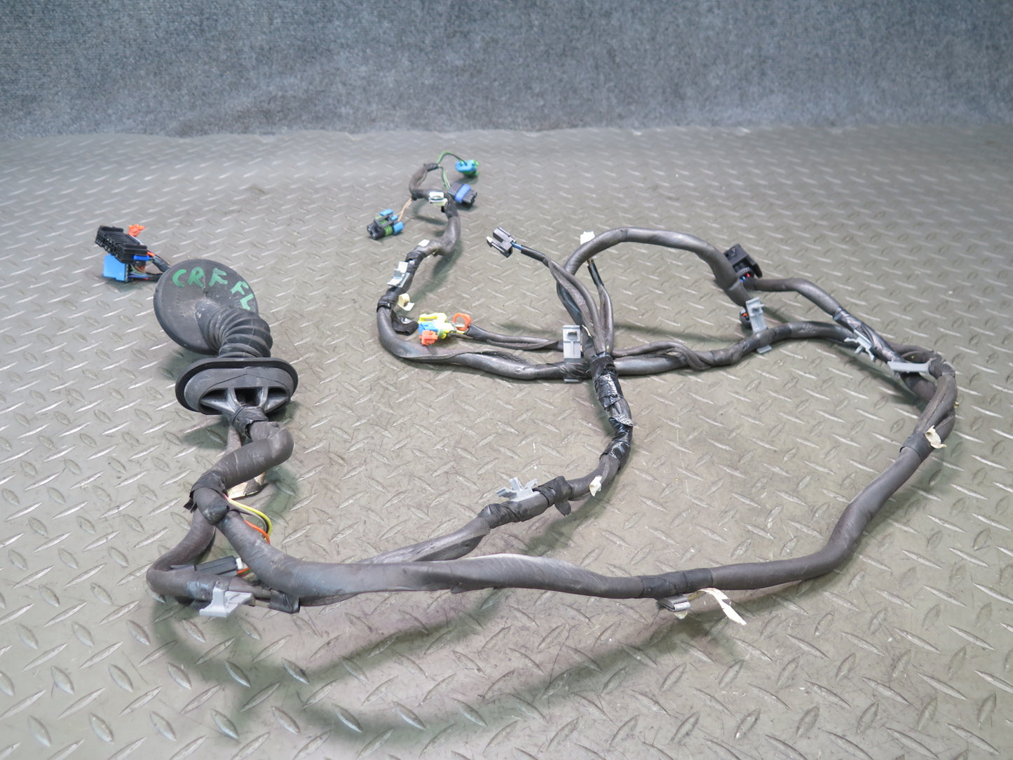 03-06 Chevrolet SSR Left Driver Door Wire Wiring Harness OEM