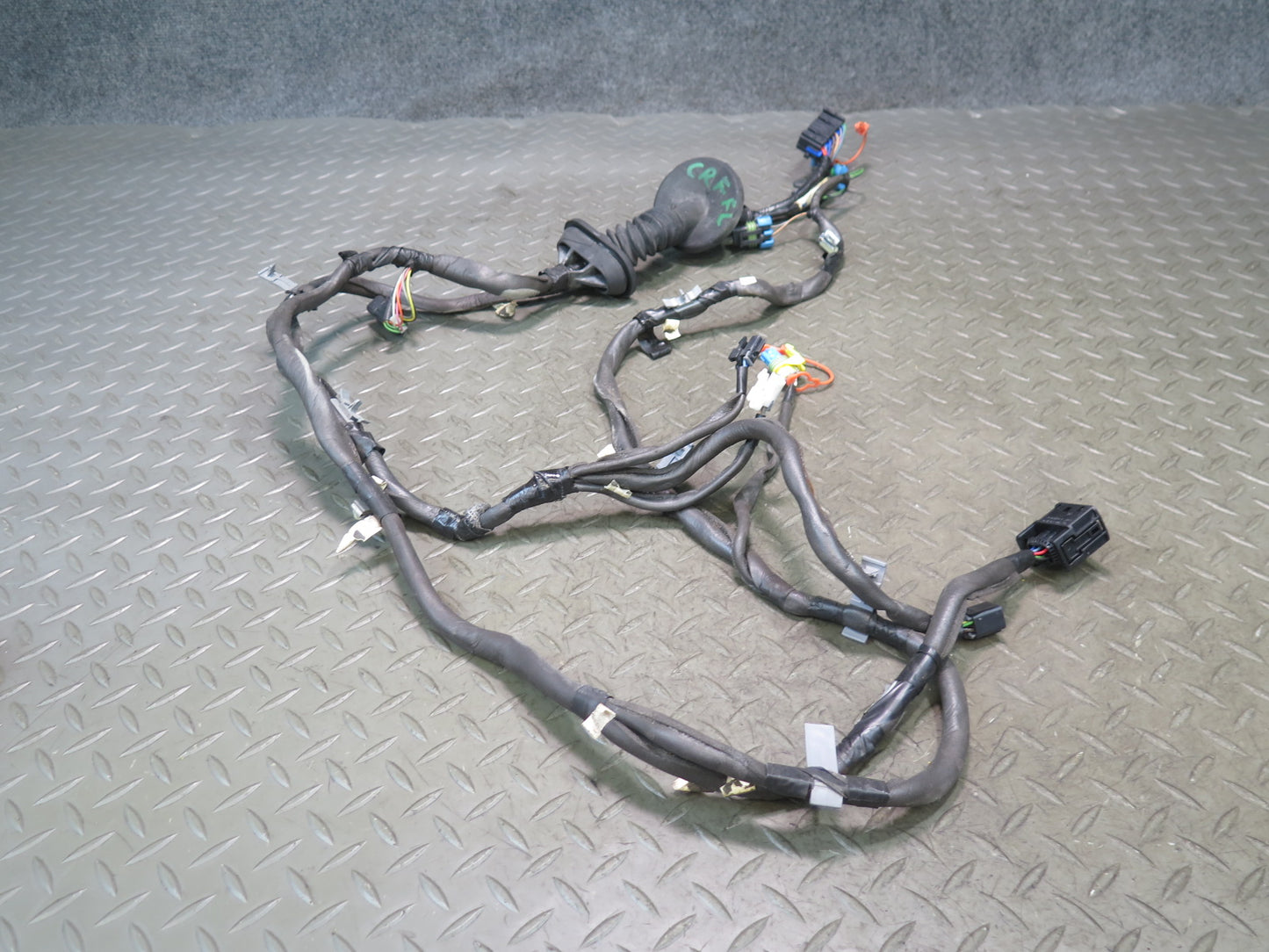 03-06 Chevrolet SSR Left Driver Door Wire Wiring Harness OEM