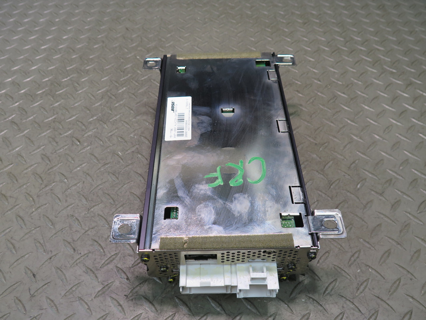 03-06 Chevrolet SSR Bose Radio Speaker Amplifier 15117796 OEM