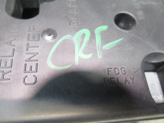 2003 Chevrolet SSR 5.3L LM4 A/T Cabin Interior Relay Fuse Box OEM