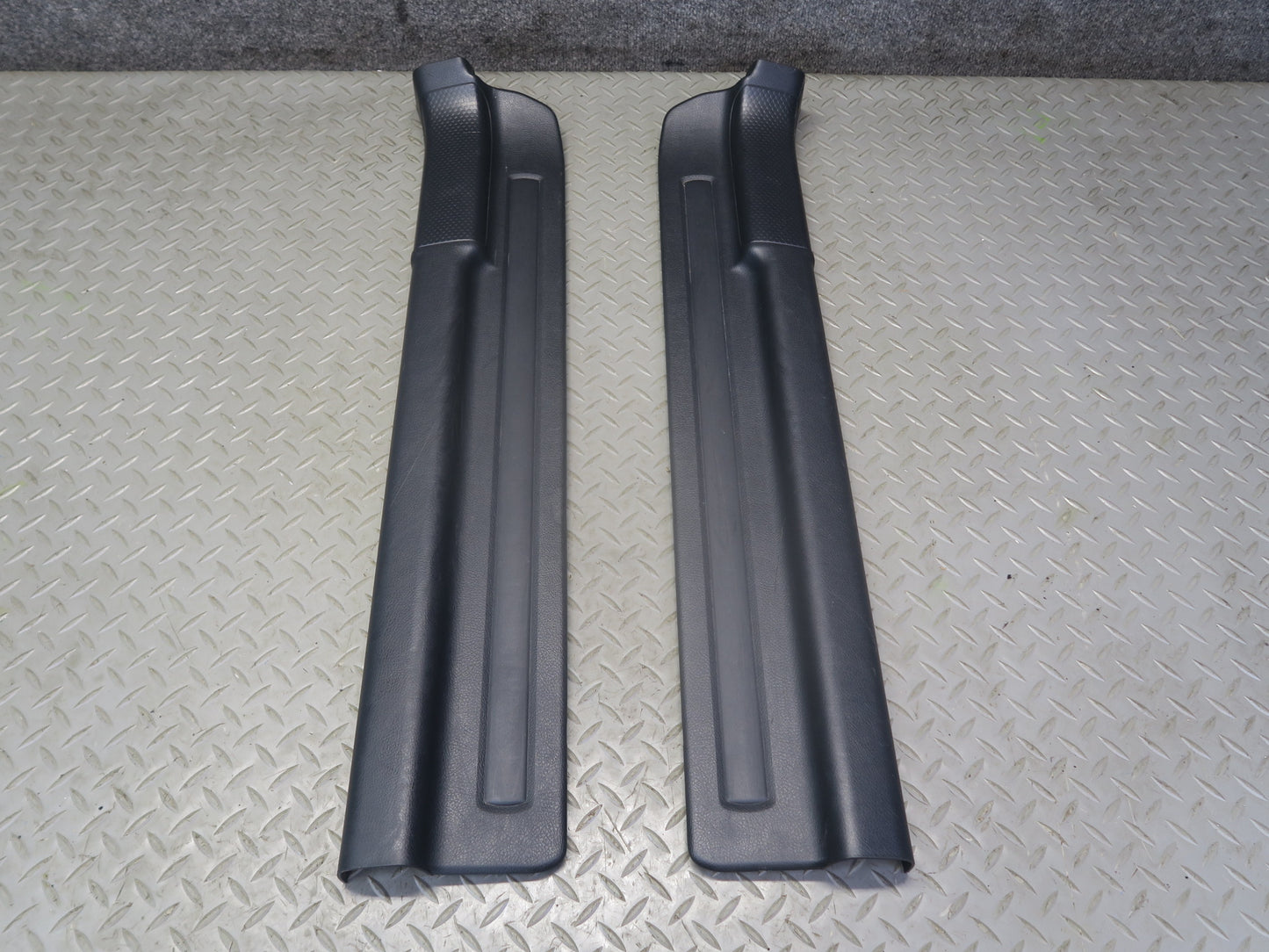 00-05 Toyota MR2 Spyder ZZW30L Left & Right Door Scuff Sill Plate Trim Set OEM