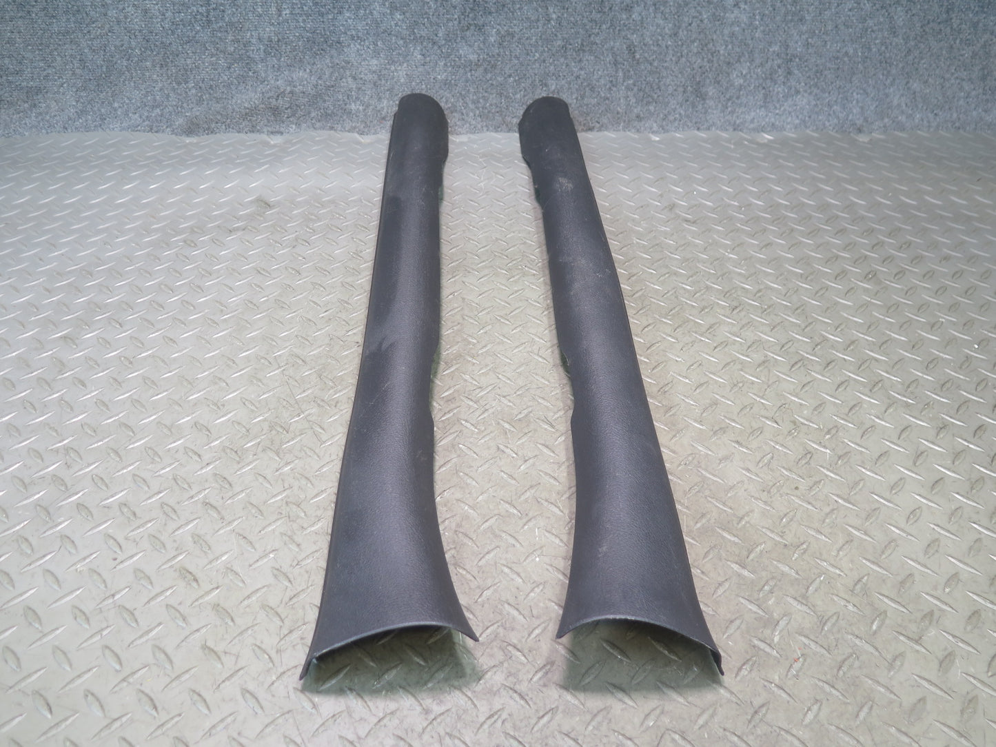 03-06 Chevrolet SSR Set of 2 Front Right & Left Door Inner Sill Scuff Panel OEM
