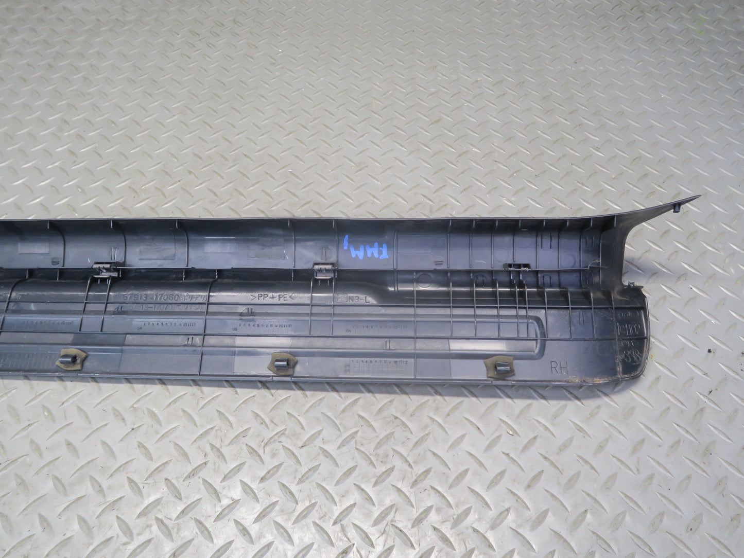 00-05 Toyota MR2 Spyder ZZW30L Left & Right Door Scuff Sill Plate Trim Set OEM