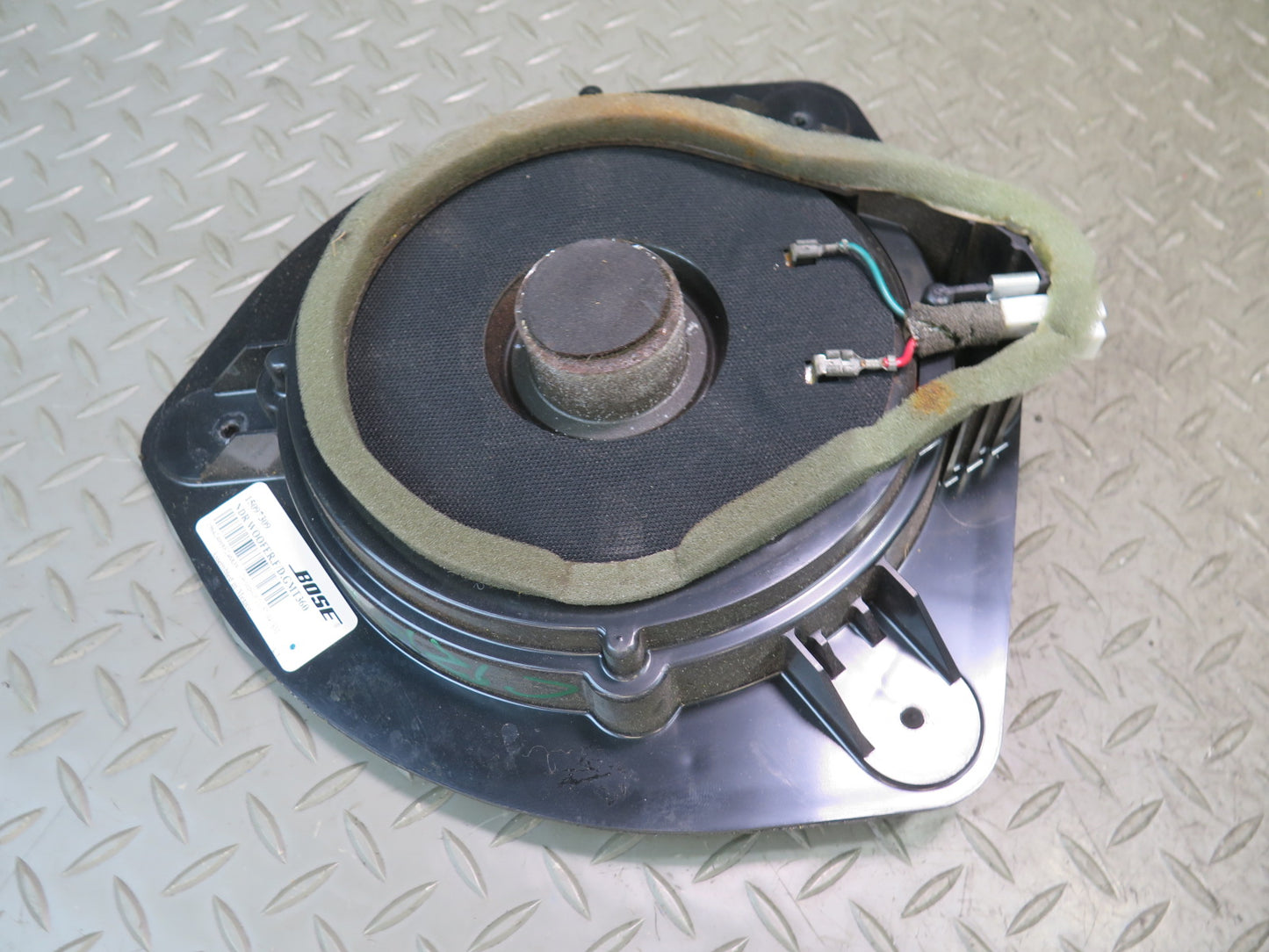 03-06 Chevrolet SSR Set of 2 Front Left & Right Door Bose Woofer Speaker OEM