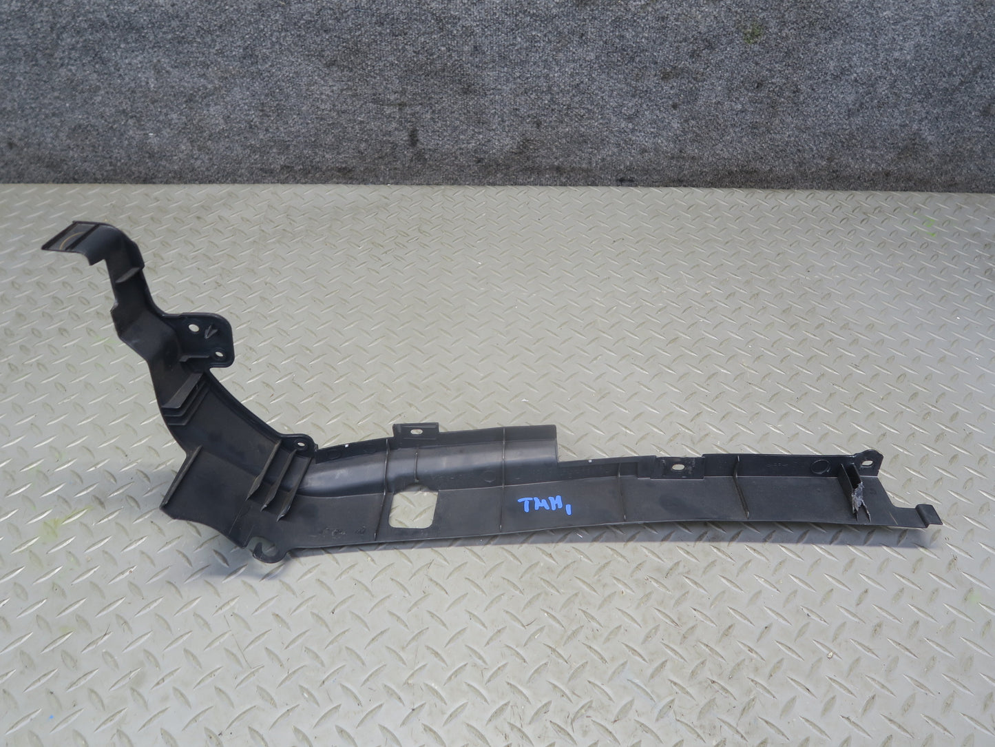 00-05 Toyota MR2 Spyder ZZW30L Front Luggage Compartment Trim Panel Set OEM
