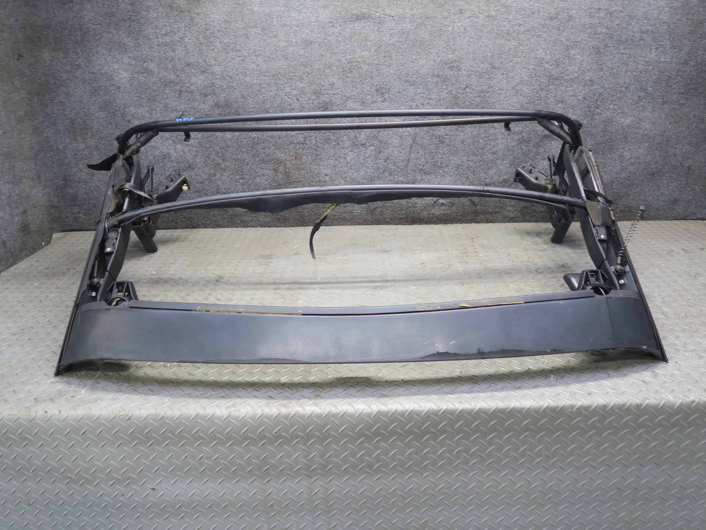 00-05 Toyota MR2 Spyder ZZW30L Convertible Soft TOP Roof Frame Panel OEM