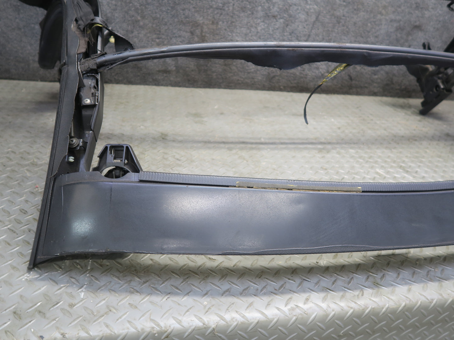 00-05 Toyota MR2 Spyder ZZW30L Convertible Soft TOP Roof Frame Panel OEM